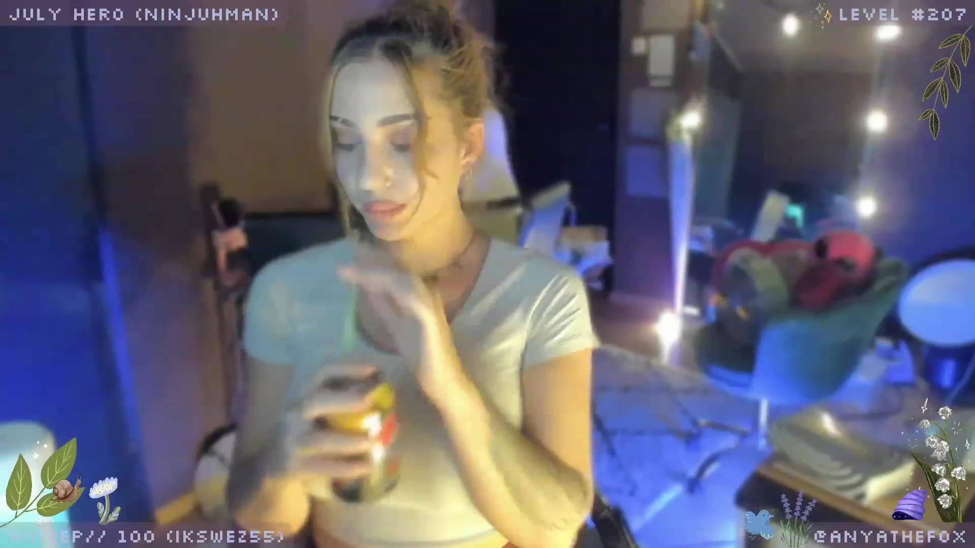 Gallery image thumbnail from AreolaGrande_'s myfreecams stream on, 07/14/2023, 07:42 image 14 of 20