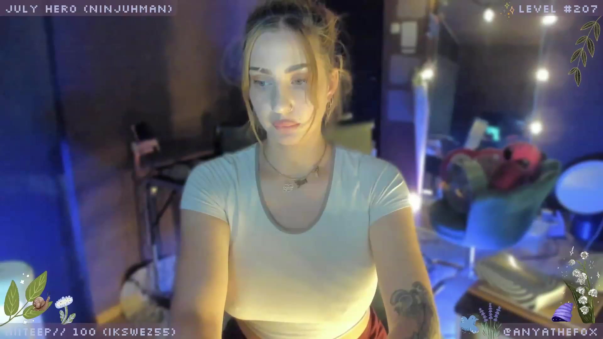 Gallery image thumbnail from AreolaGrande_'s myfreecams stream on, 07/14/2023, 07:42 image 15 of 20