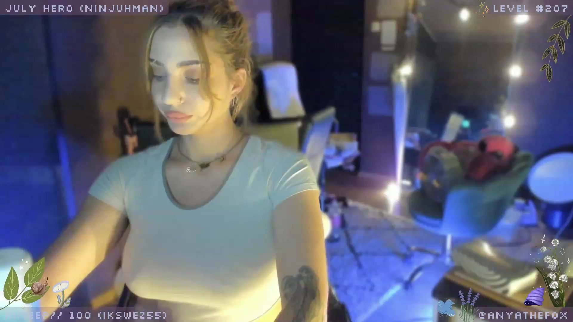 Gallery image thumbnail from AreolaGrande_'s myfreecams stream on, 07/14/2023, 08:04 image 17 of 20