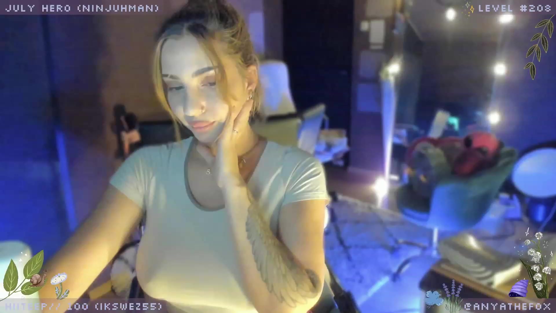 Gallery image thumbnail from AreolaGrande_'s myfreecams stream on, 07/14/2023, 08:04 image 10 of 20