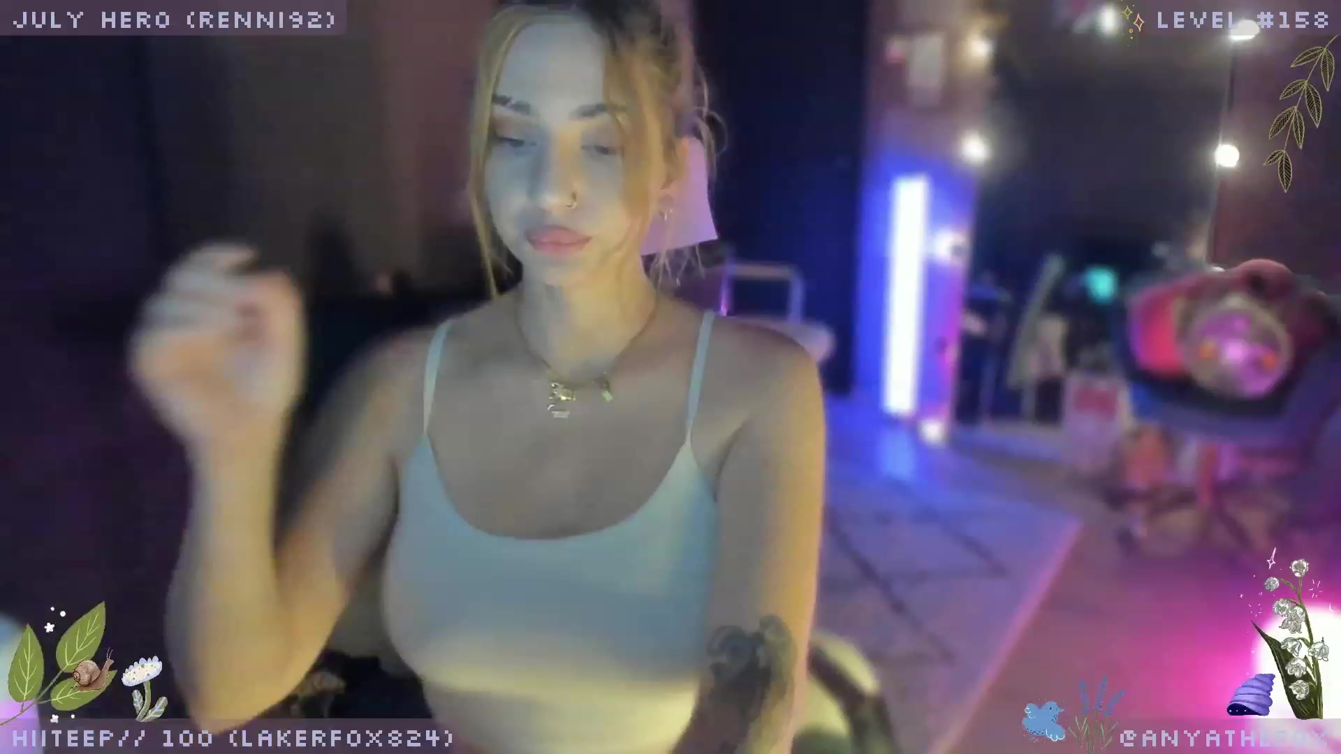 Gallery image thumbnail from AreolaGrande_'s myfreecams stream on, 07/25/2023, 08:00 image 12 of 20