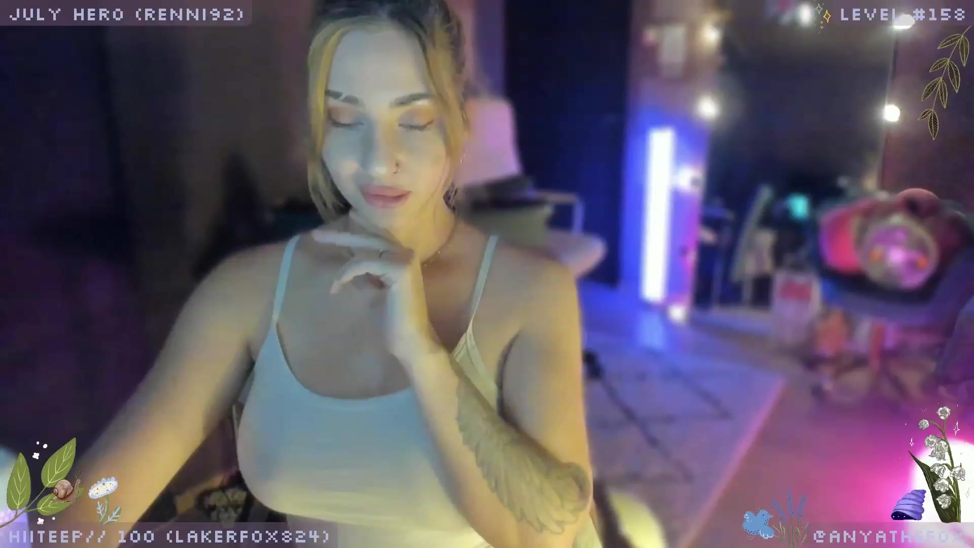 Gallery image thumbnail from AreolaGrande_'s myfreecams stream on, 07/25/2023, 08:00 image 13 of 20