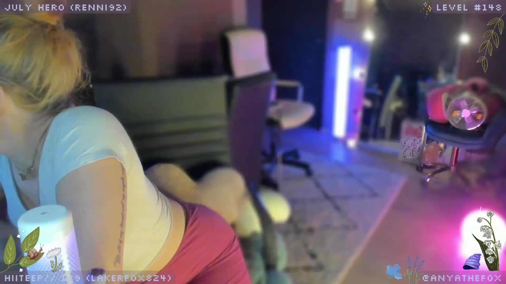 Gallery image thumbnail from AreolaGrande_'s myfreecams stream on, 07/26/2023, 07:37 image 7 of 20