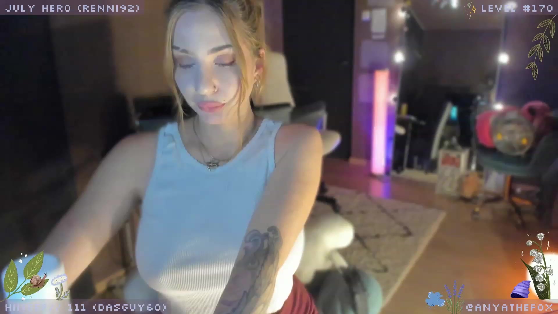 Gallery image thumbnail from AreolaGrande_'s myfreecams stream on, 07/30/2023, 08:05 image 8 of 20
