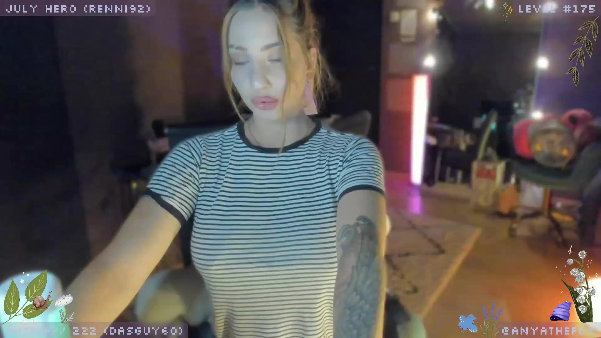 Gallery image thumbnail from AreolaGrande_'s myfreecams stream on, 07/31/2023, 07:00 image 6 of 20