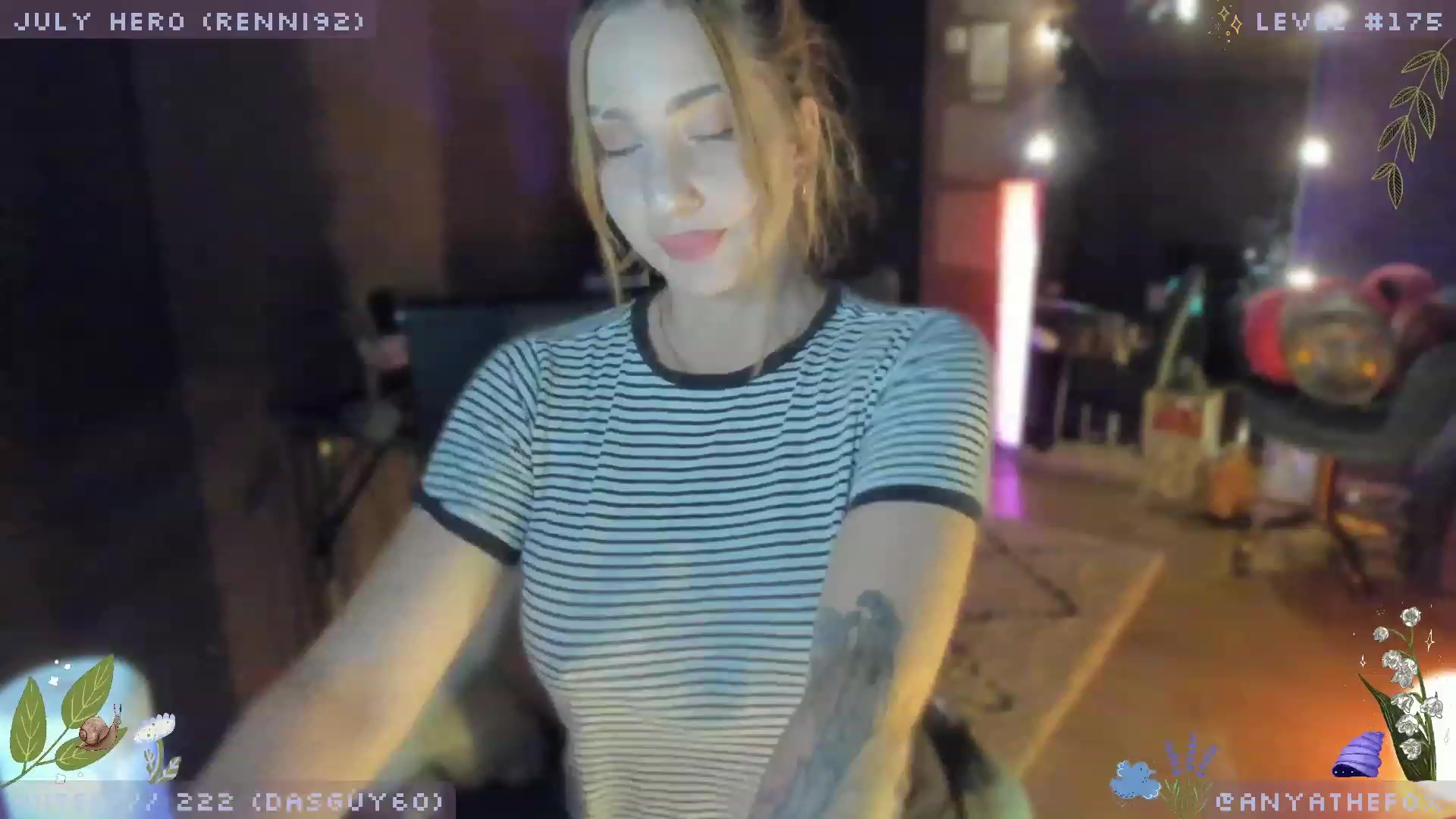 Gallery image thumbnail from AreolaGrande_'s myfreecams stream on, 07/31/2023, 07:00 image 3 of 20