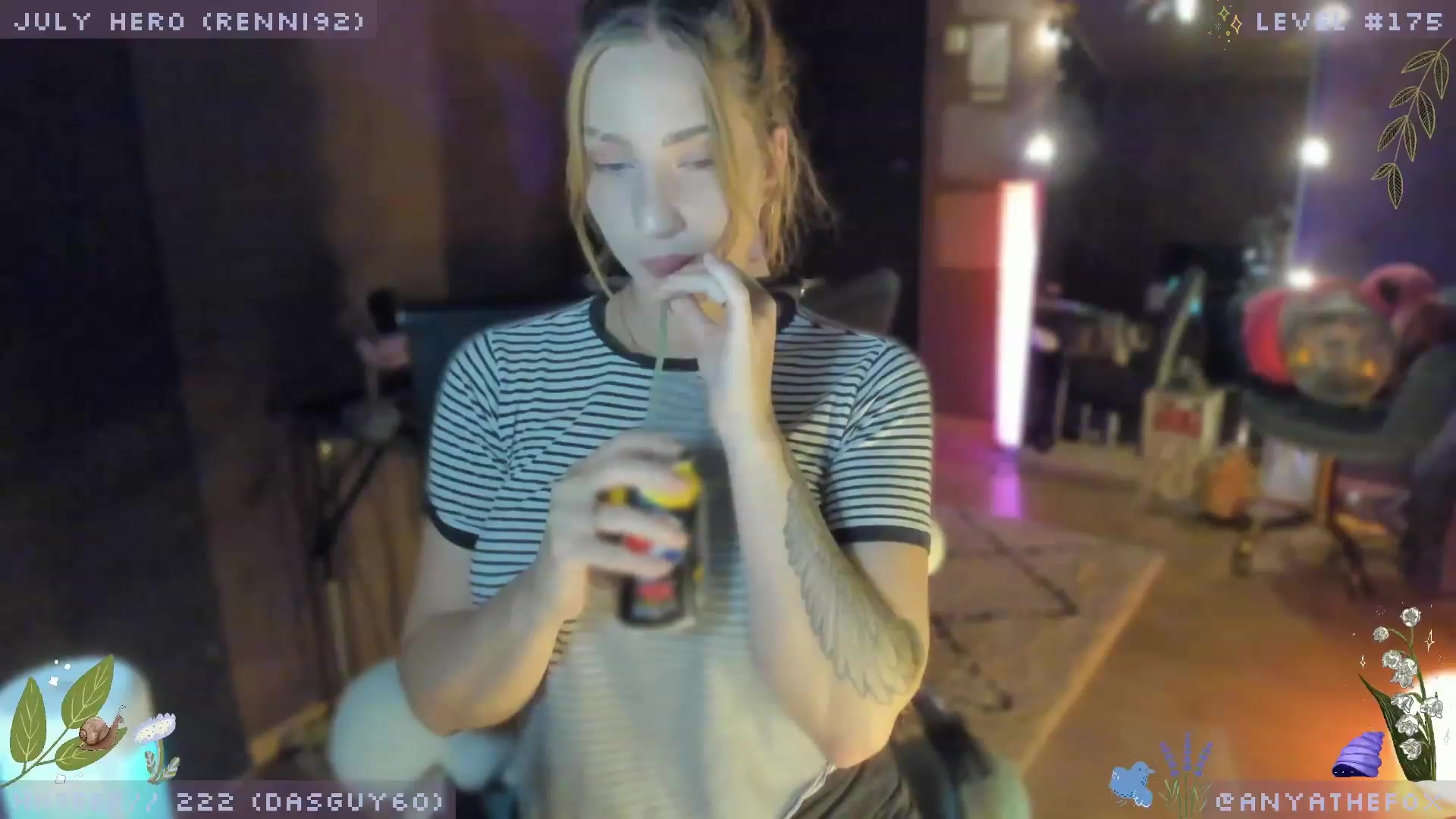 Gallery image thumbnail from AreolaGrande_'s myfreecams stream on, 07/31/2023, 07:00 image 7 of 20