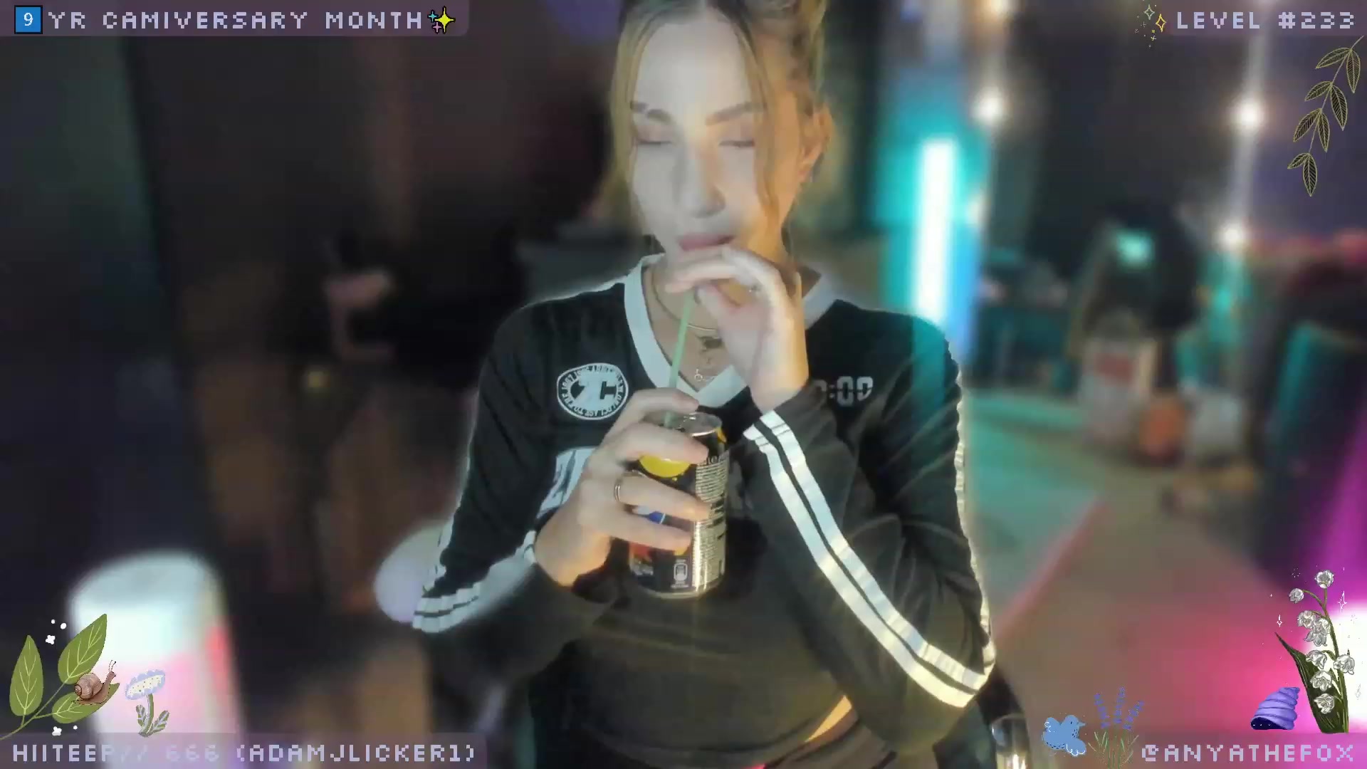 Gallery image thumbnail from AreolaGrande_'s myfreecams stream on, 08/06/2023, 07:03 image 16 of 20