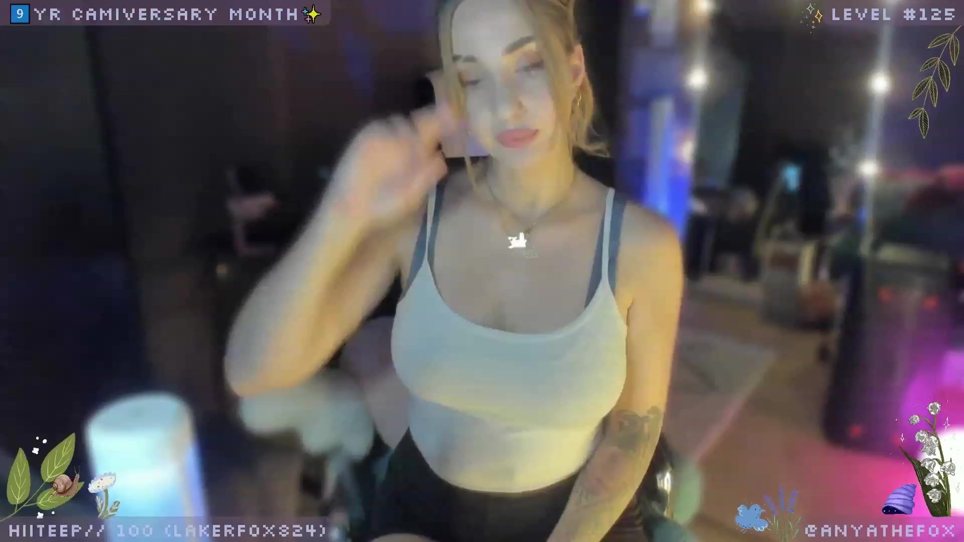 Gallery image thumbnail from AreolaGrande_'s myfreecams stream on, 08/09/2023, 07:04 image 13 of 20