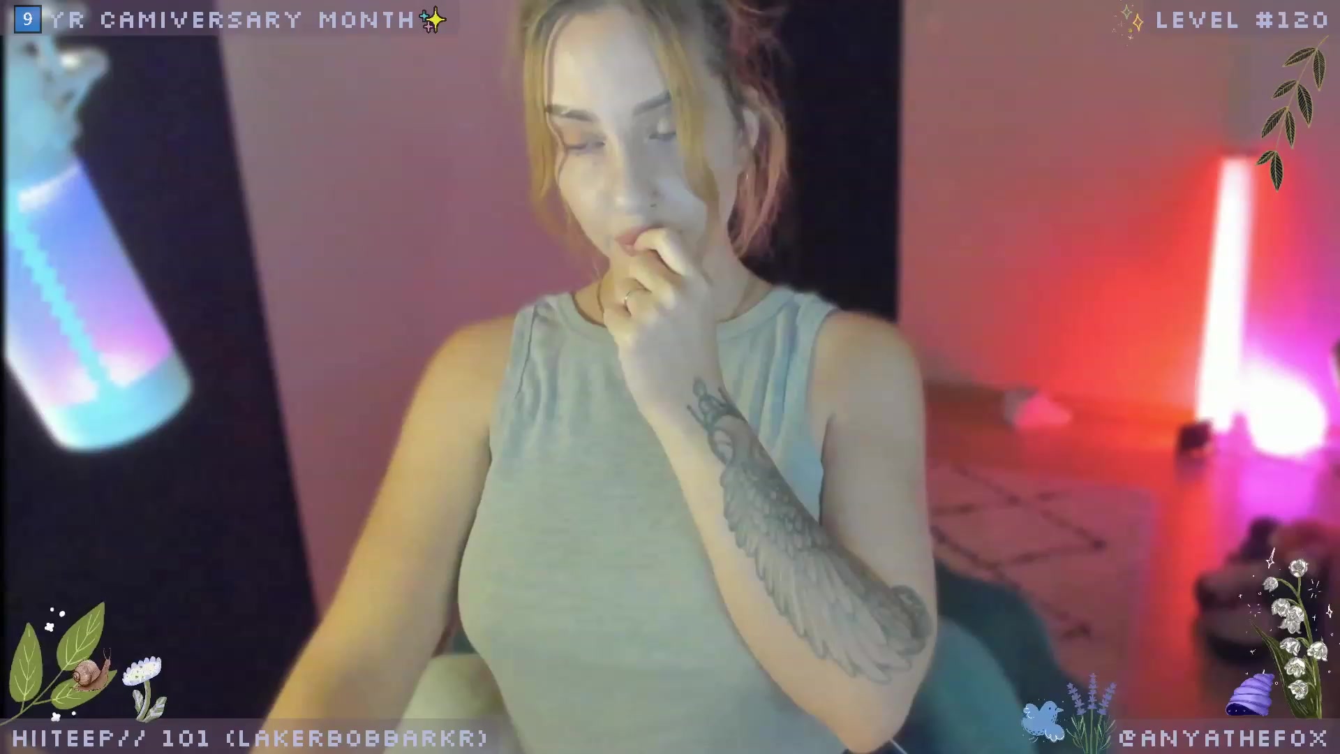 Gallery image thumbnail from AreolaGrande_'s myfreecams stream on, 08/28/2023, 07:59 image 17 of 20