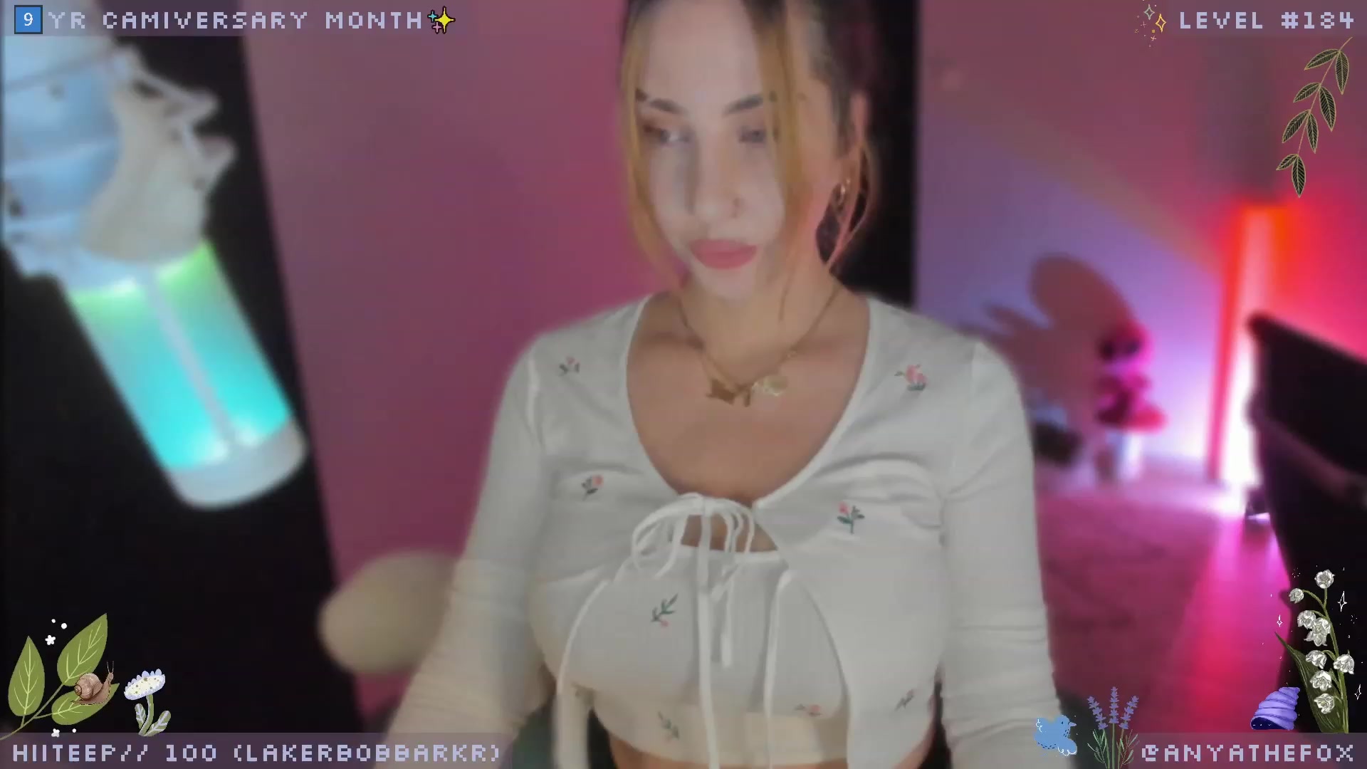 Gallery image thumbnail from AreolaGrande_'s myfreecams stream on, 09/18/2023, 08:32 image 3 of 20