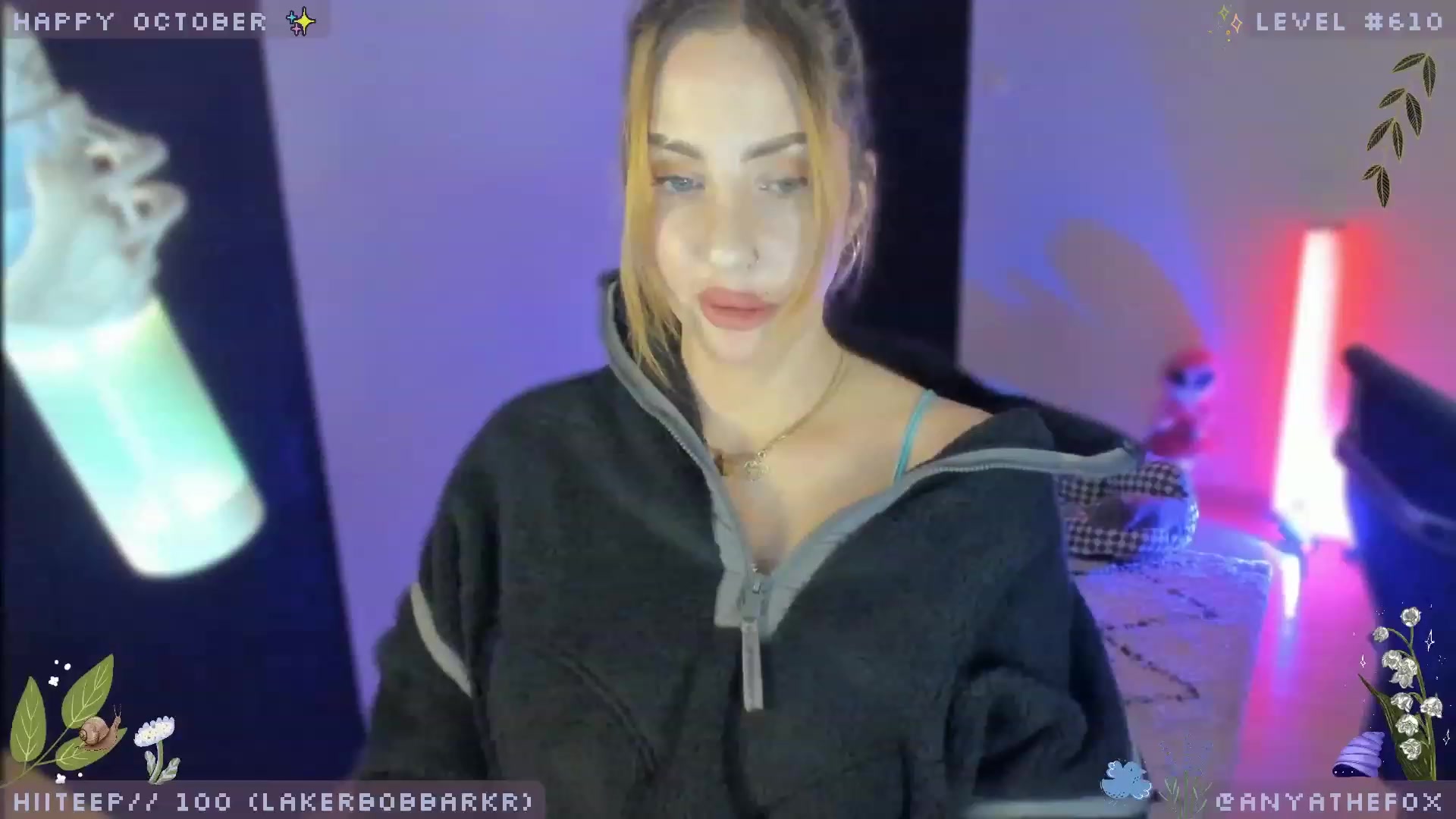 Gallery image thumbnail from AreolaGrande_'s myfreecams stream on, 10/15/2023, 08:21 image 10 of 20