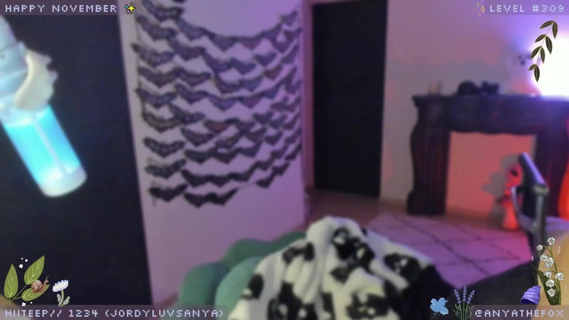 Gallery image thumbnail from AreolaGrande_'s myfreecams stream on, 11/18/2023, 10:28 image 2 of 20
