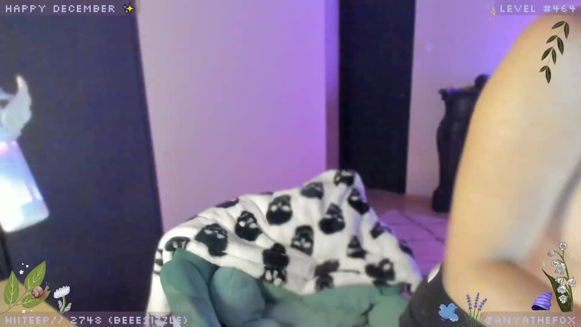 Gallery image thumbnail from AreolaGrande_'s myfreecams stream on, 12/04/2023, 09:02 image 6 of 20