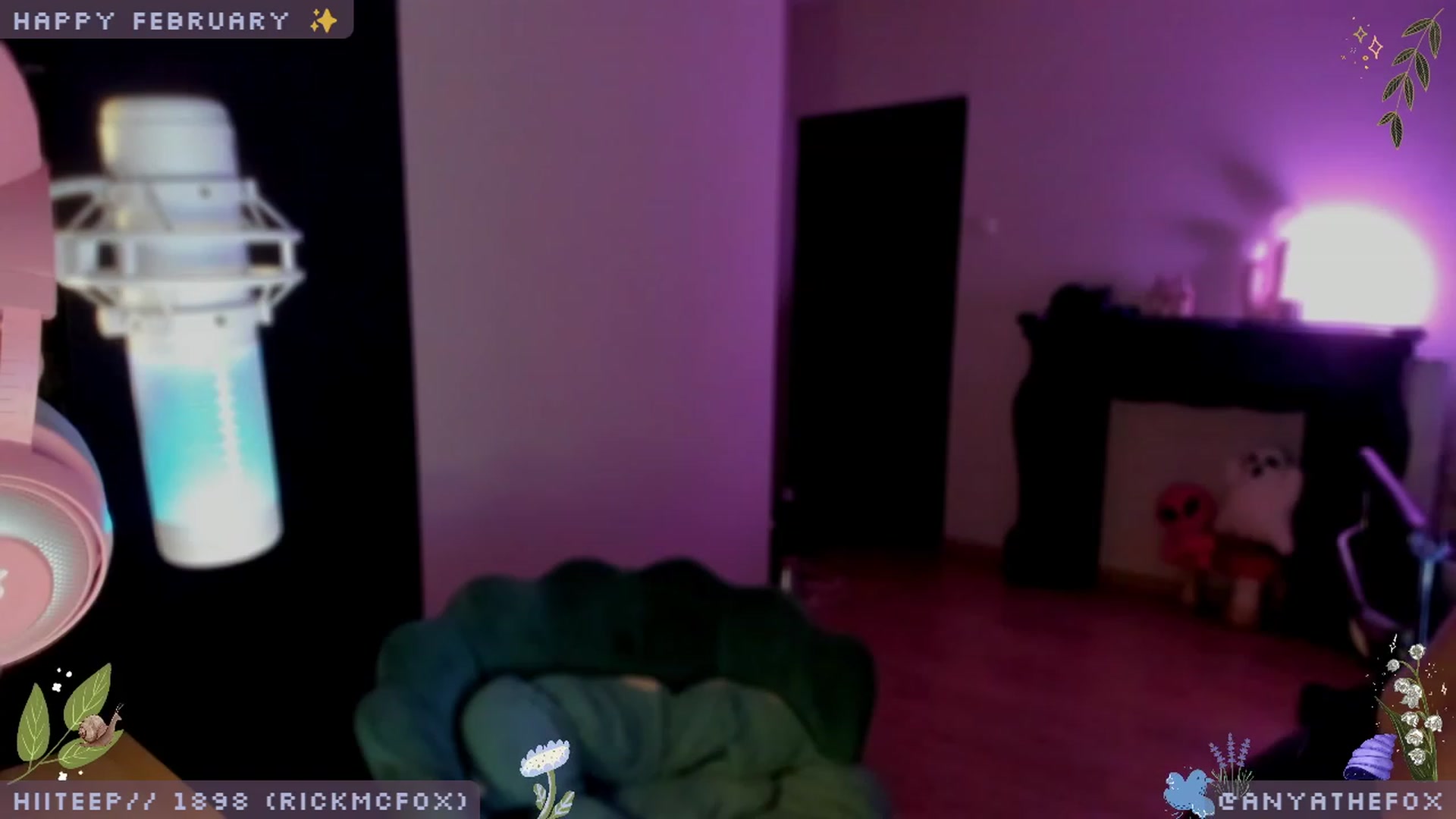 Gallery image thumbnail from AreolaGrande_'s myfreecams stream on, 02/23/2024, 08:40 image 1 of 20