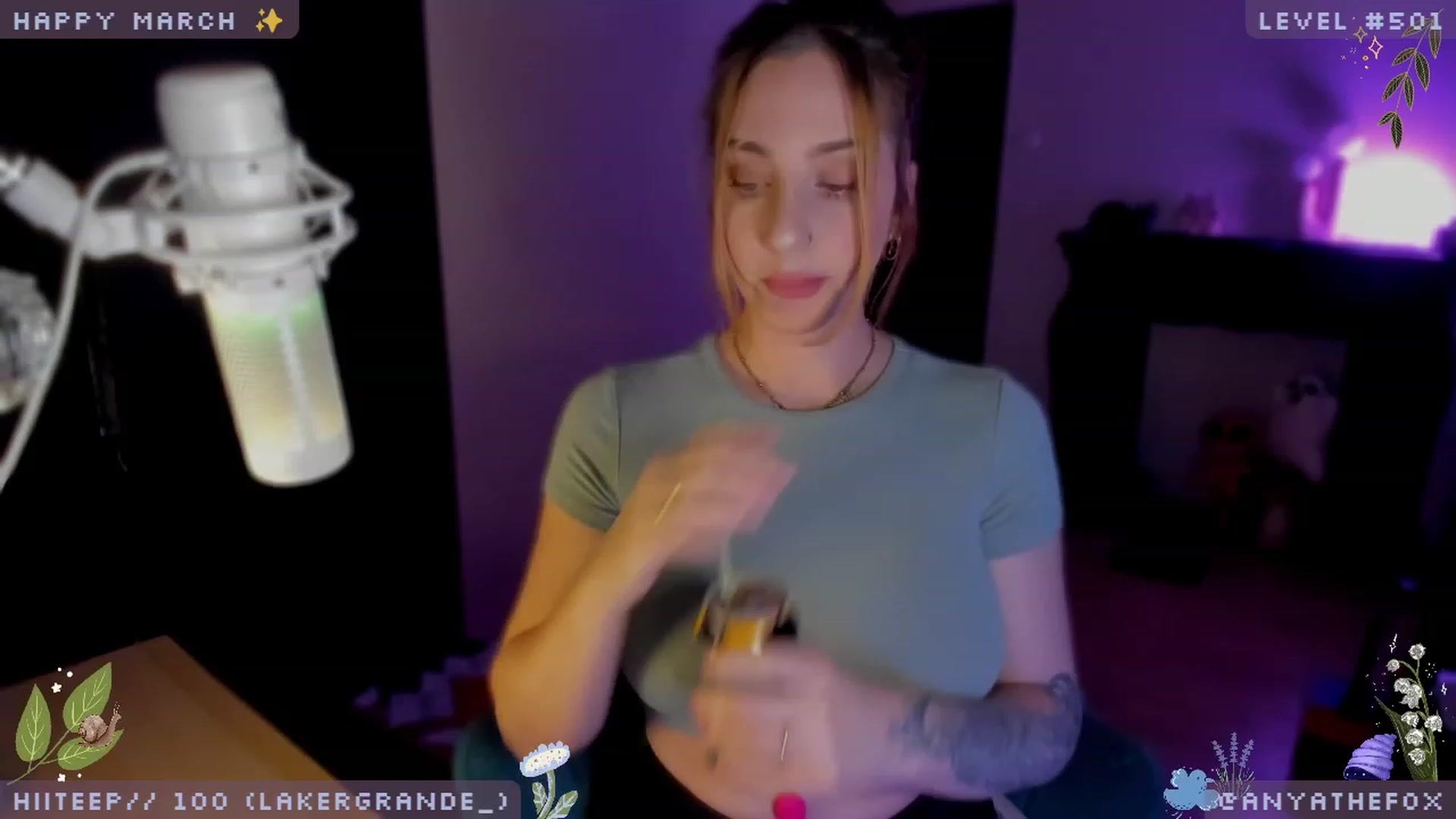Gallery image thumbnail from AreolaGrande_'s myfreecams stream on, 03/12/2024, 08:30 image 1 of 20