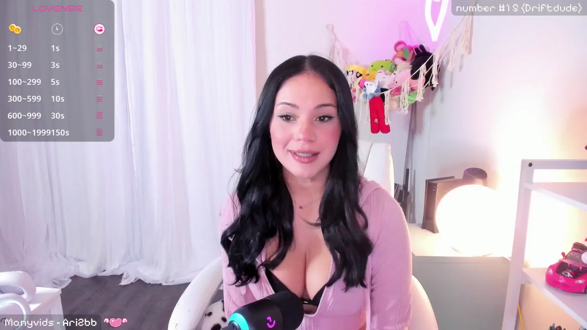 Gallery image thumbnail from Ari2b's myfreecams stream on, 02/06/2025, 04:38 image 5 of 20