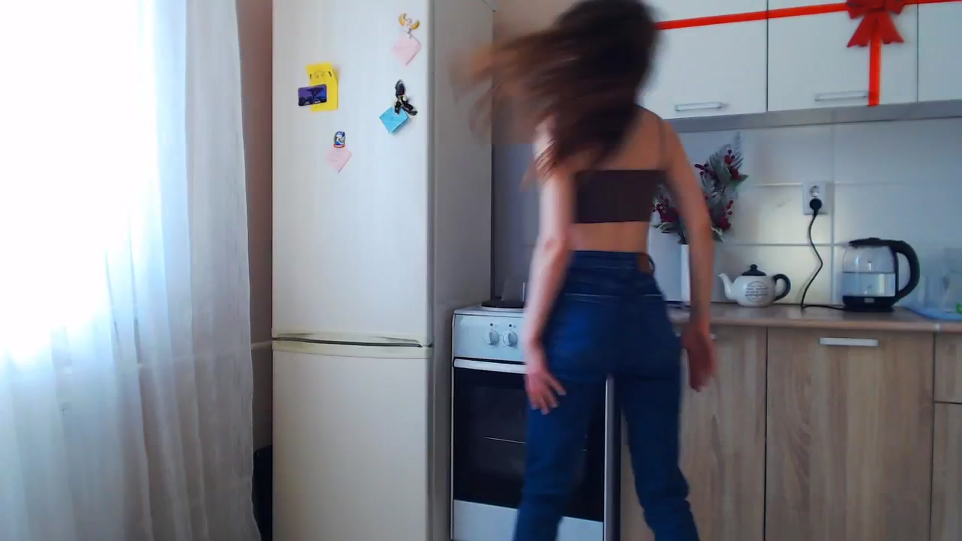 Gallery image thumbnail from Ari_Honey's myfreecams stream on, 03/23/2025, 13:12 image 13 of 20