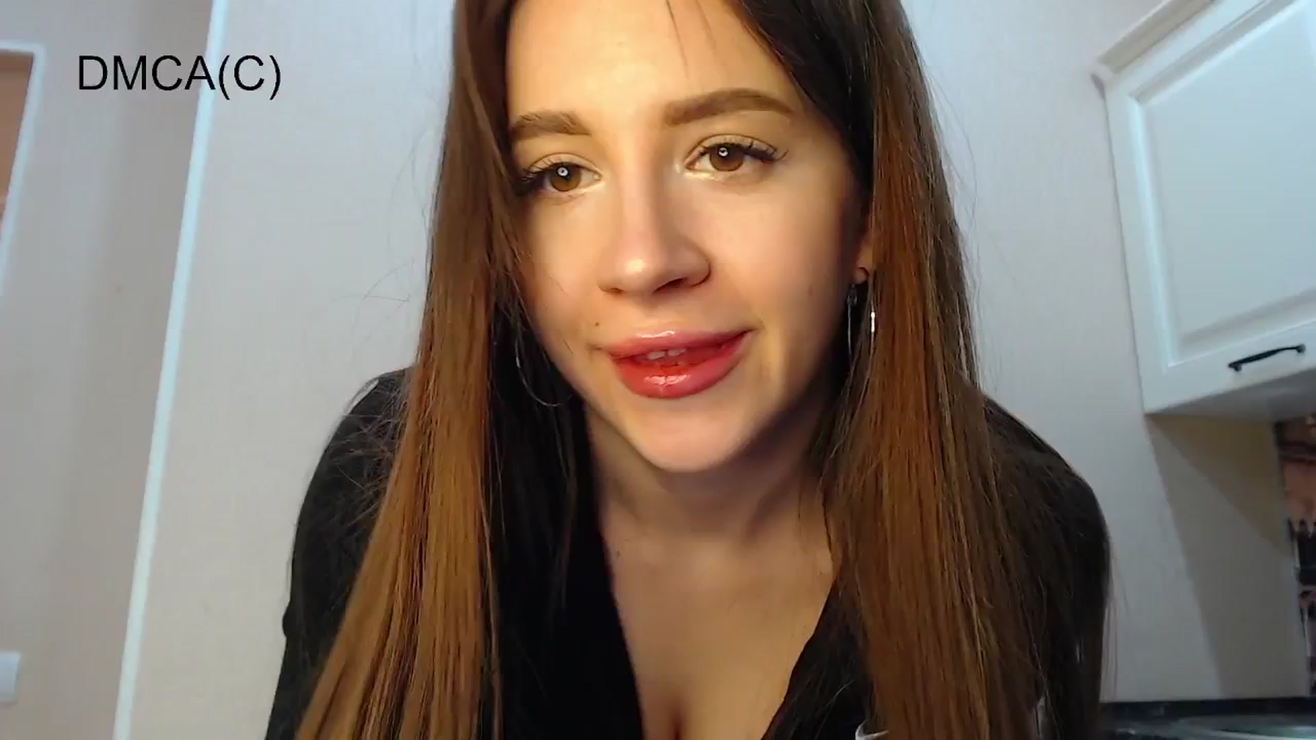Gallery image thumbnail from Ari_Honey's myfreecams stream on, 12/28/2025, 16:03 image 15 of 20