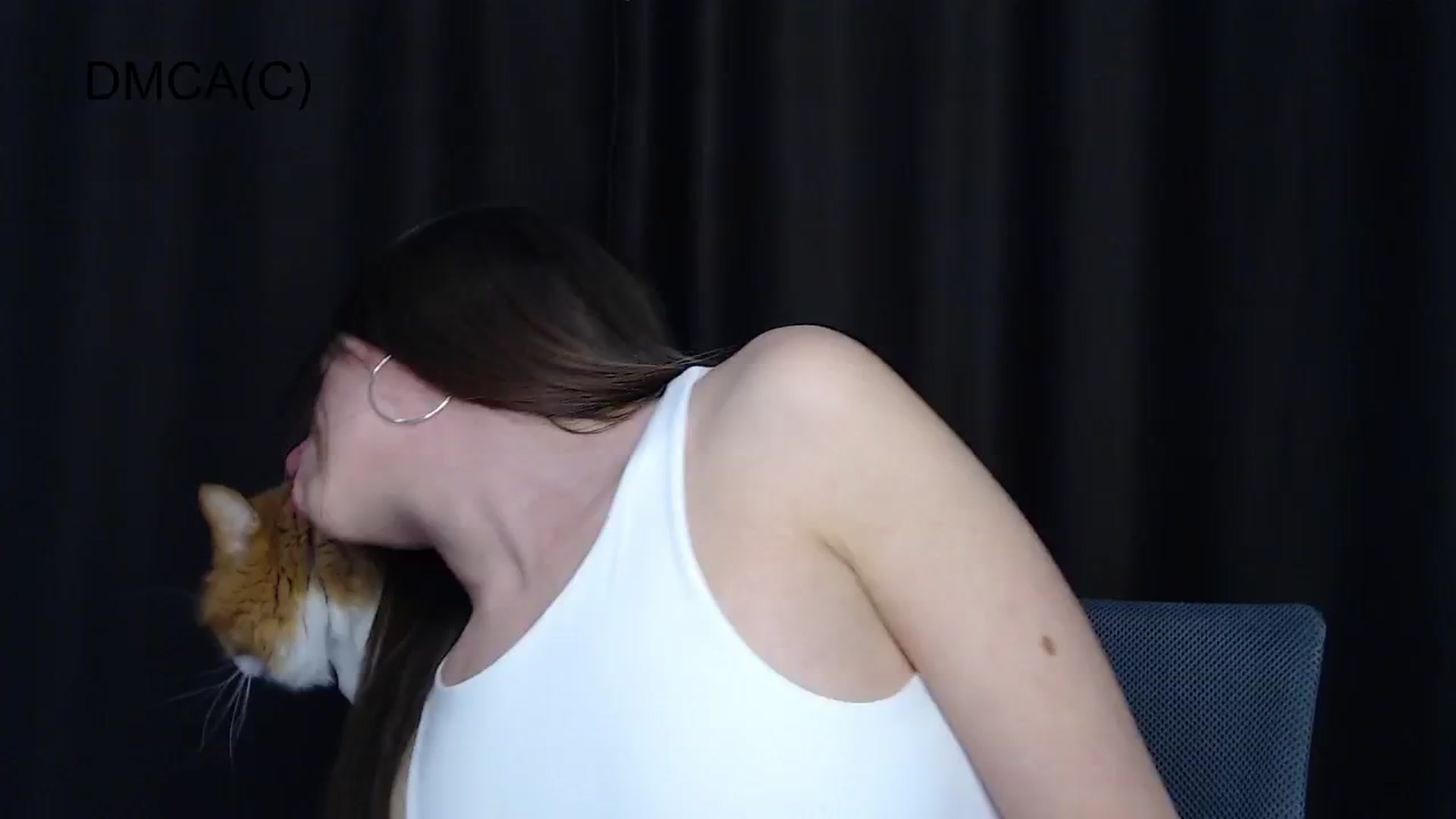 Gallery image thumbnail from Ari_Honey's myfreecams stream on, 12/29/2025, 19:14 image 1 of 20