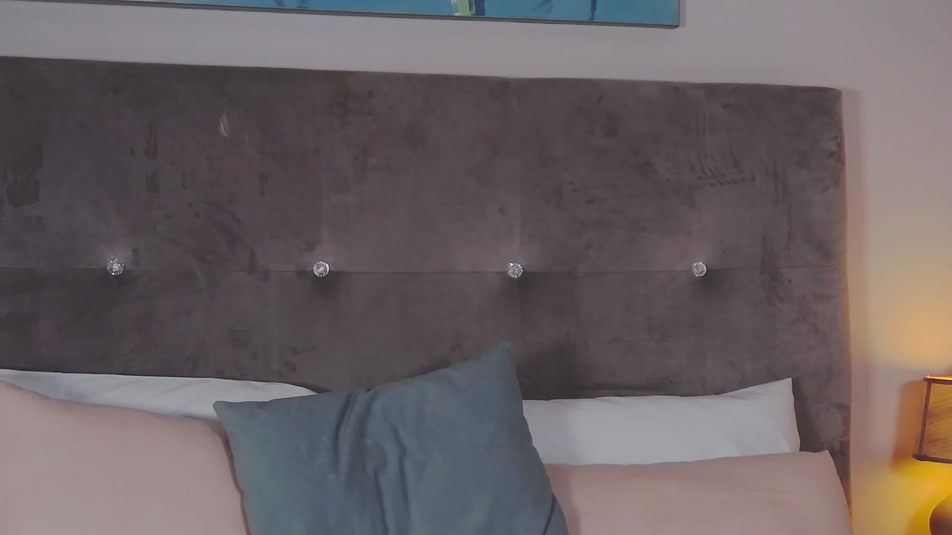 Gallery image thumbnail from AriaCullen's myfreecams stream on, 03/13/2024, 02:55 image 12 of 20