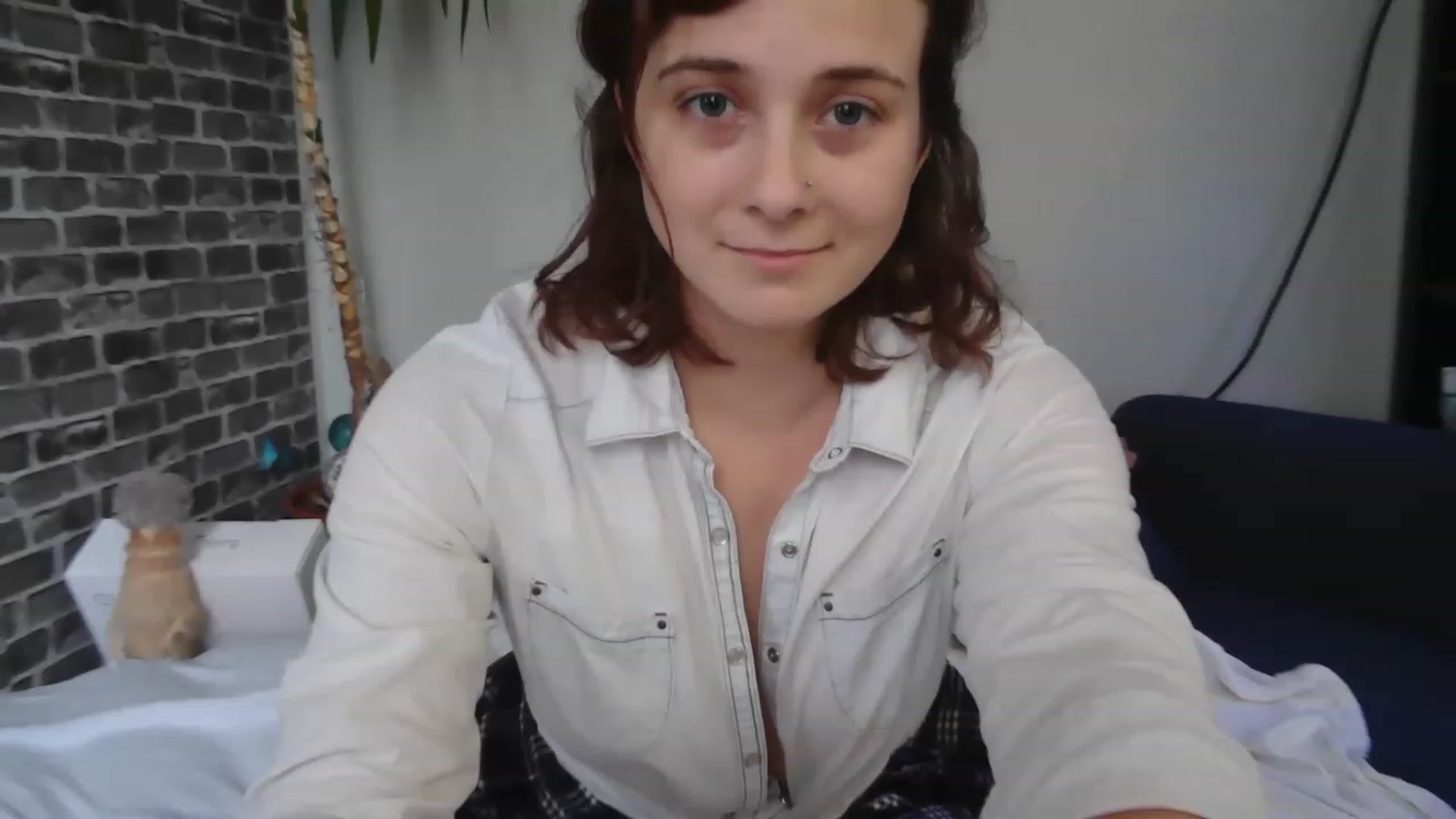Gallery image thumbnail from AriaFields's myfreecams stream on, 12/05/2022, 22:10 image 1 of 20