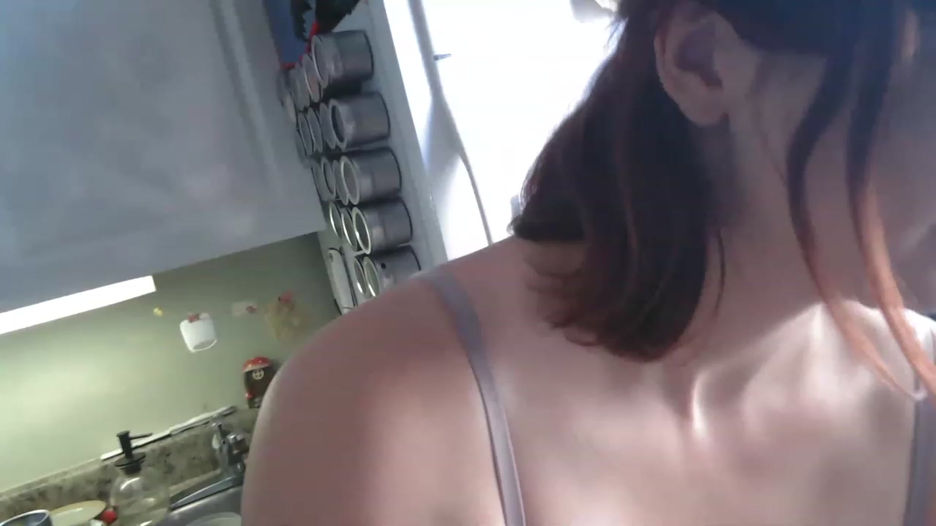 Gallery image thumbnail from AriaFields's myfreecams stream on, 12/07/2022, 19:27 image 16 of 20