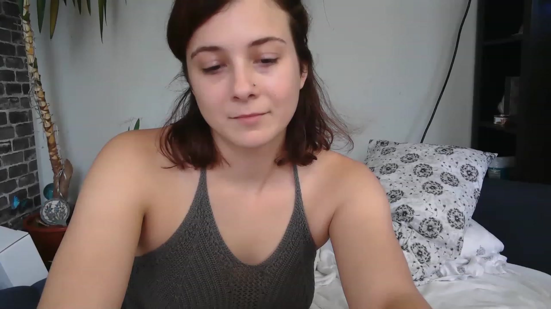 Gallery image thumbnail from AriaFields's myfreecams stream on, 12/09/2022, 18:55 image 4 of 20