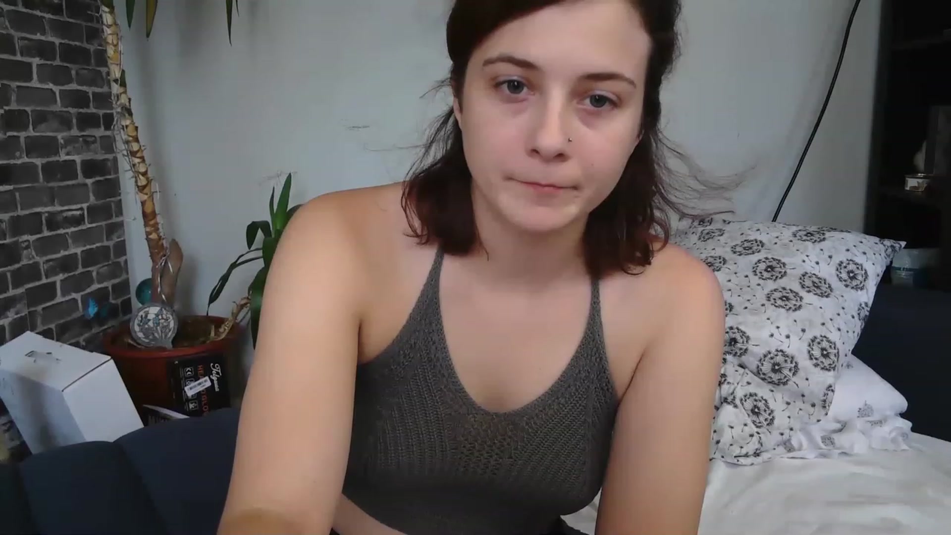 Gallery image thumbnail from AriaFields's myfreecams stream on, 12/09/2022, 18:55 image 12 of 20