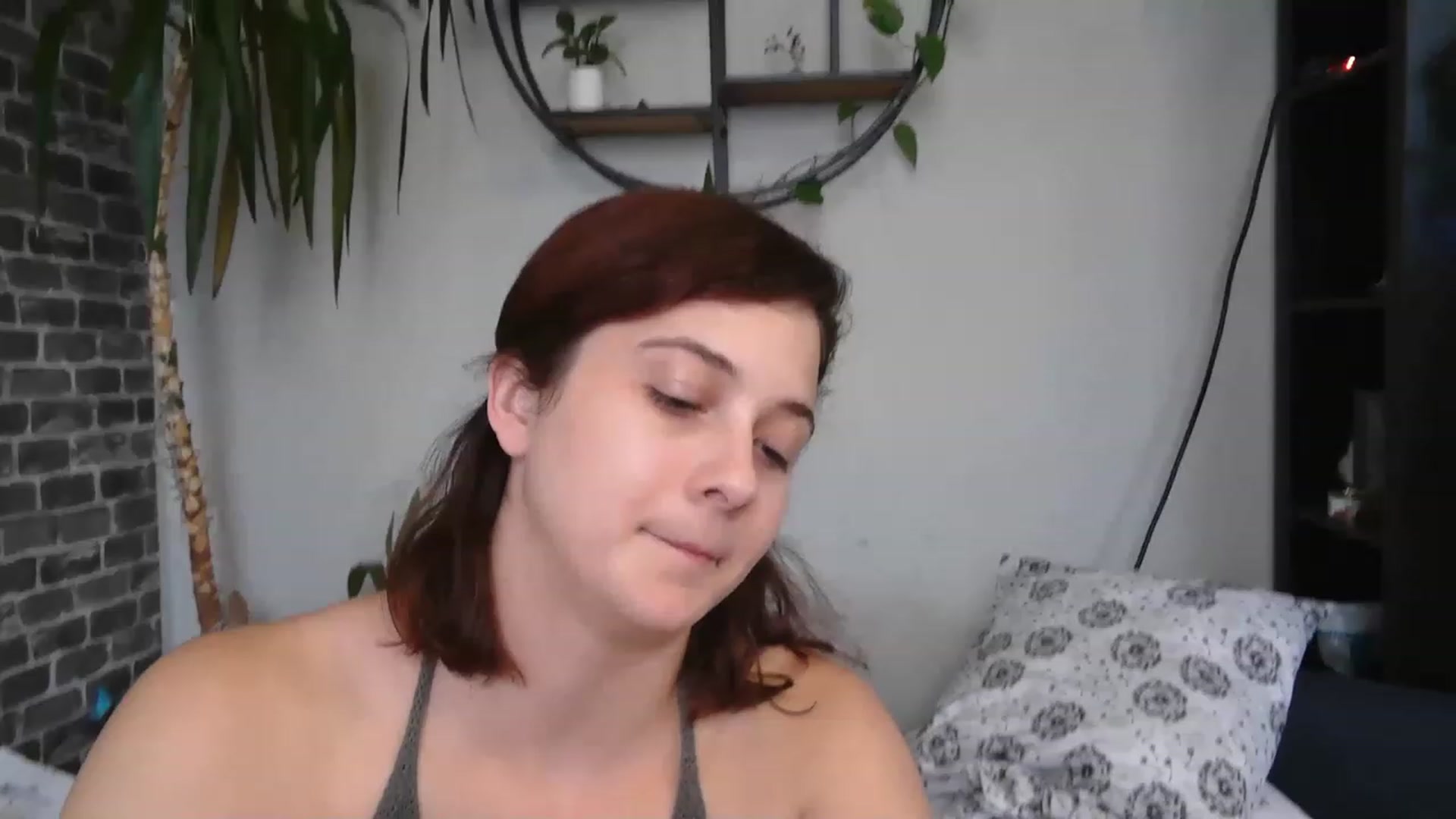 Gallery image thumbnail from AriaFields's myfreecams stream on, 12/09/2022, 18:55 image 7 of 20
