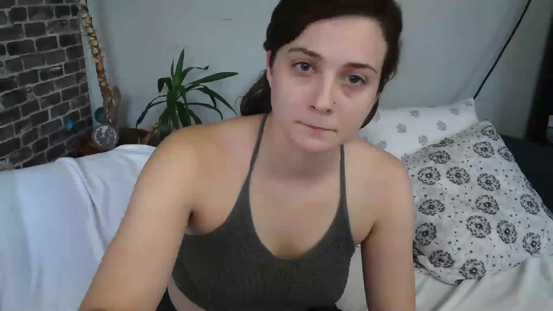 Gallery image thumbnail from AriaFields's myfreecams stream on, 12/09/2022, 20:25 image 7 of 20