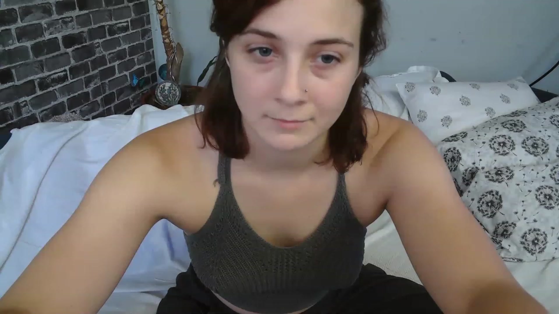 Gallery image thumbnail from AriaFields's myfreecams stream on, 12/09/2022, 20:59 image 1 of 20