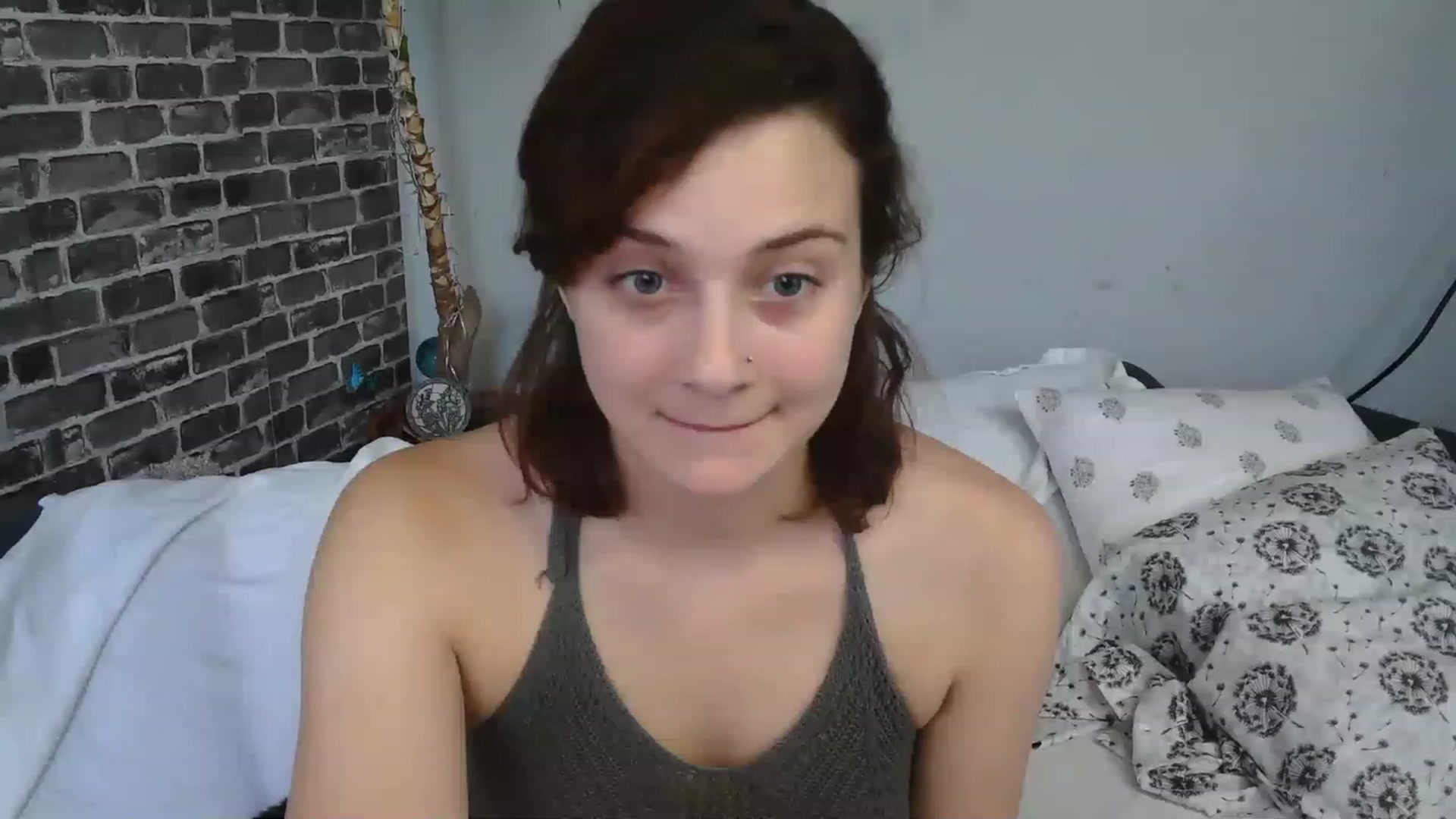 Gallery image thumbnail from AriaFields's myfreecams stream on, 12/09/2022, 20:59 image 19 of 20