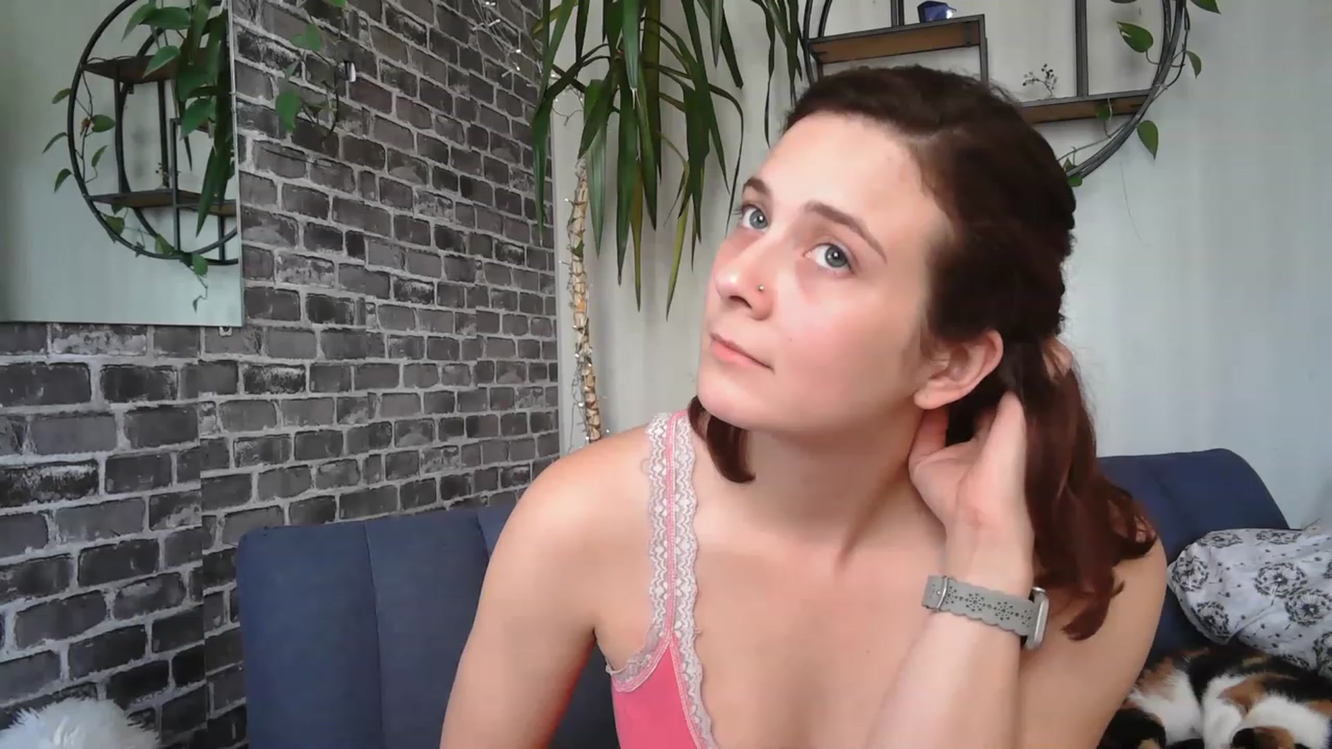 Gallery image thumbnail from AriaFields's myfreecams stream on, 12/12/2022, 19:37 image 20 of 20