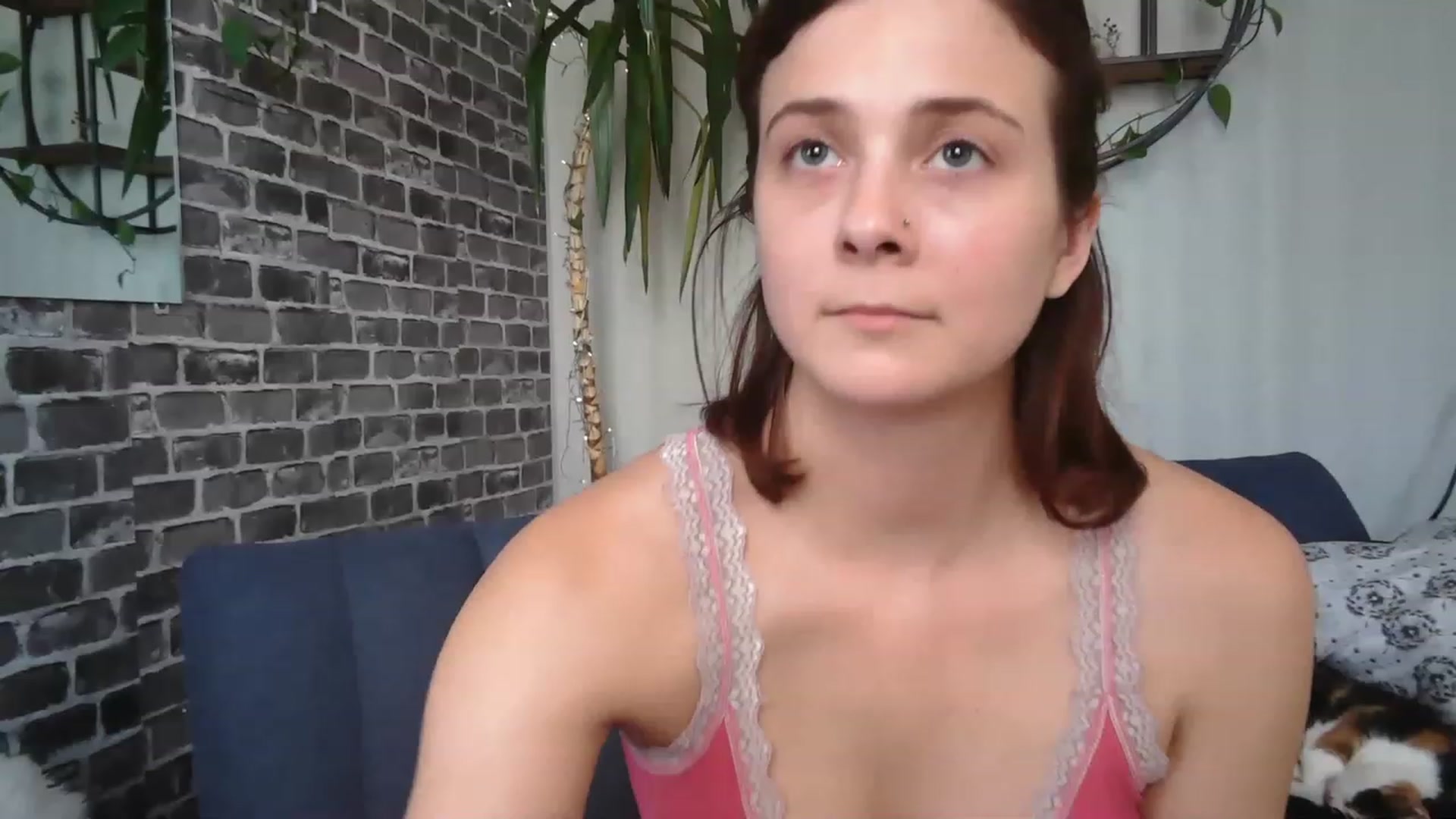 Gallery image thumbnail from AriaFields's myfreecams stream on, 12/12/2022, 19:37 image 7 of 20
