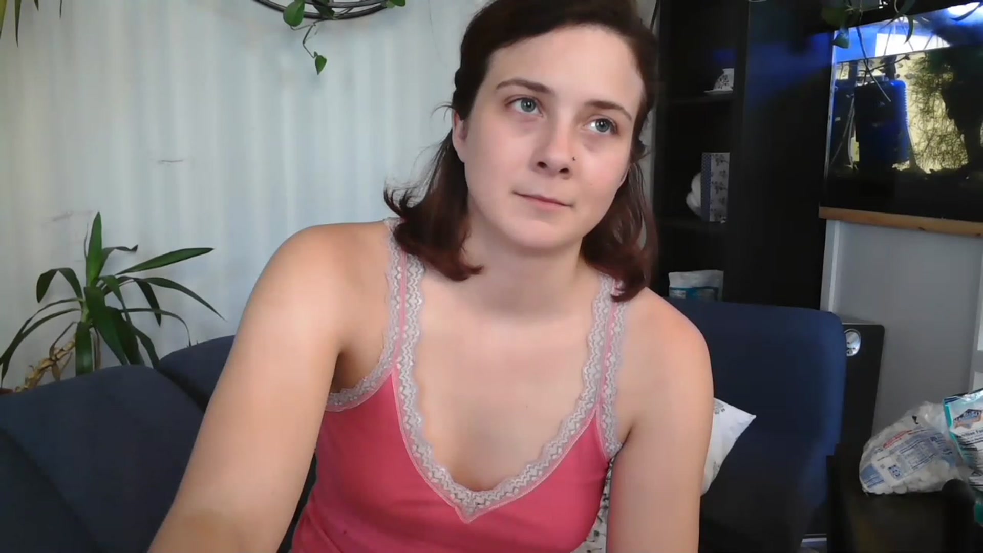 Gallery image thumbnail from AriaFields's myfreecams stream on, 12/12/2022, 22:45 image 6 of 20