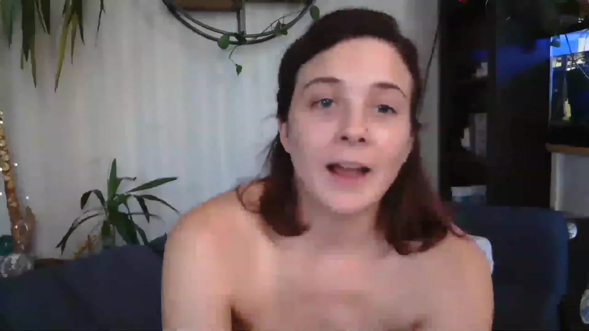 Gallery image thumbnail from AriaFields's myfreecams stream on, 12/12/2022, 22:45 image 11 of 20