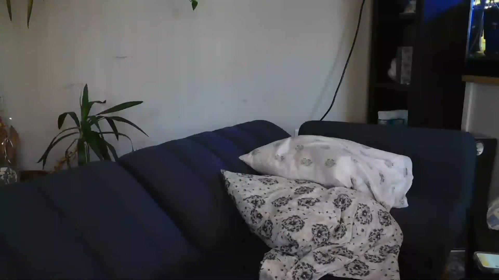 Gallery image thumbnail from AriaFields's myfreecams stream on, 12/12/2022, 22:45 image 15 of 20