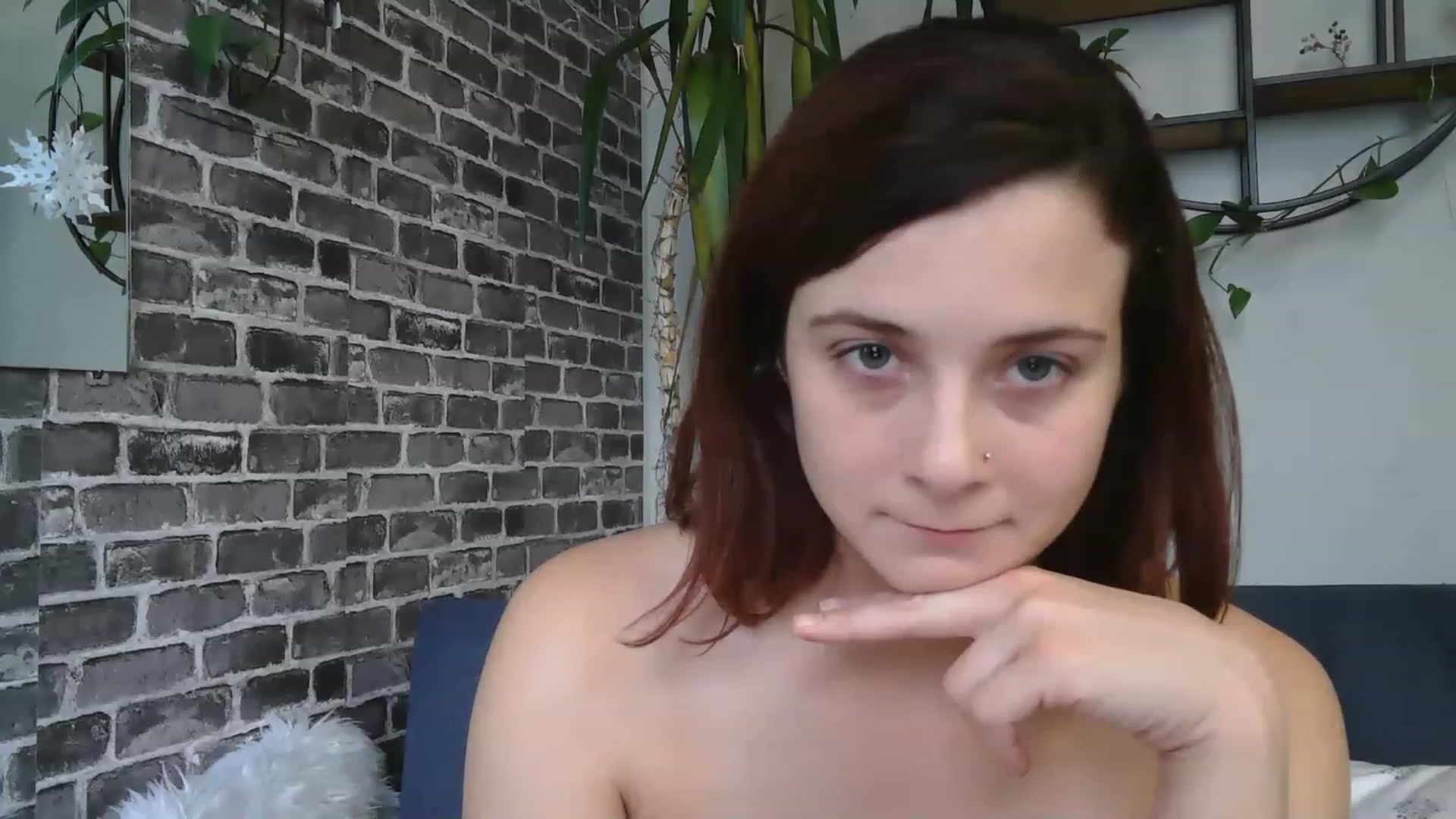 Gallery image thumbnail from AriaFields's myfreecams stream on, 12/20/2022, 17:53 image 5 of 20