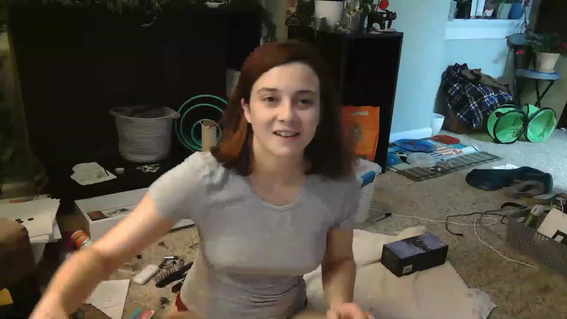 Gallery image thumbnail from AriaFields's myfreecams stream on, 12/27/2022, 22:53 image 9 of 20