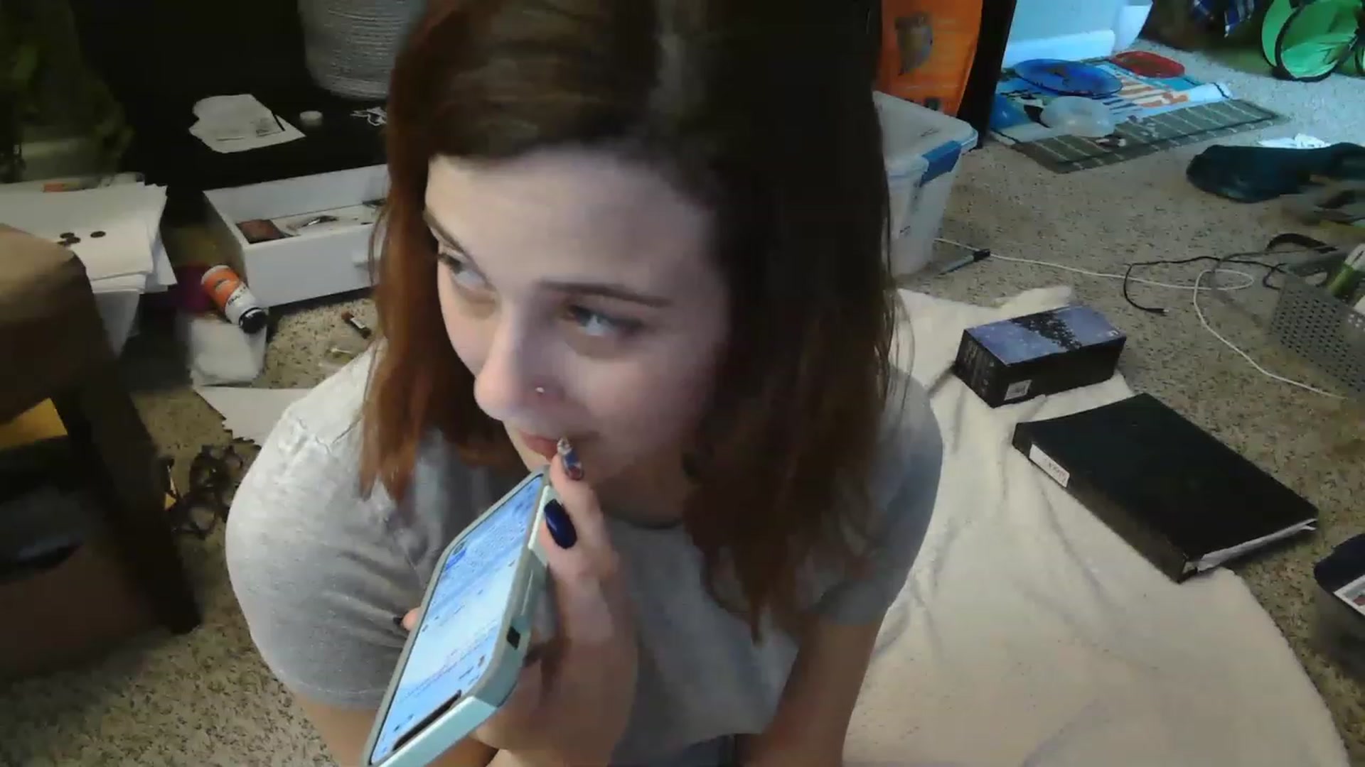 Gallery image thumbnail from AriaFields's myfreecams stream on, 12/27/2022, 22:53 image 17 of 20