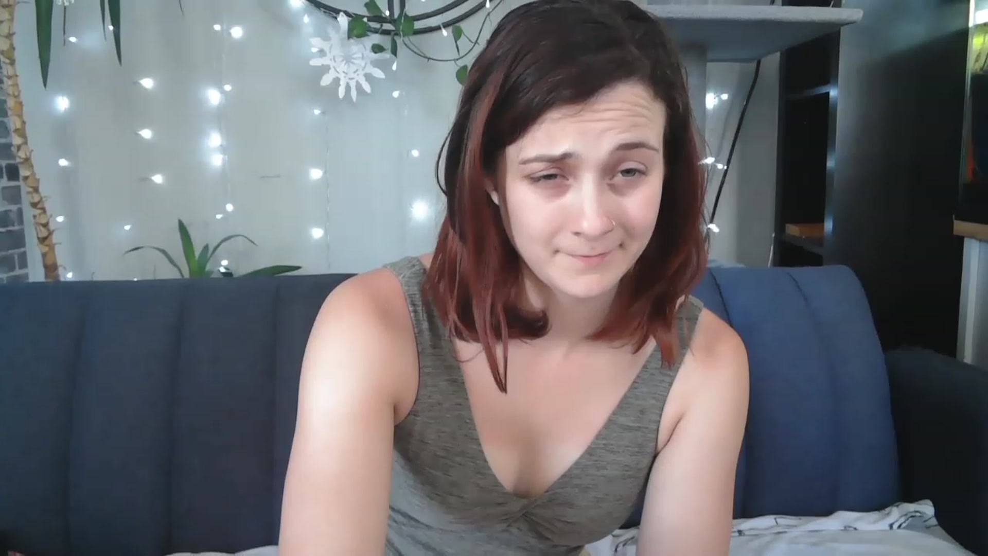 Gallery image thumbnail from AriaFields's myfreecams stream on, 03/23/2023, 19:49 image 12 of 20