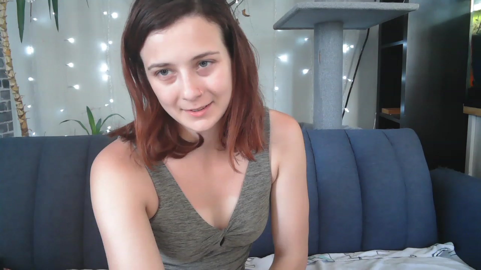 Gallery image thumbnail from AriaFields's myfreecams stream on, 03/23/2023, 19:49 image 11 of 20