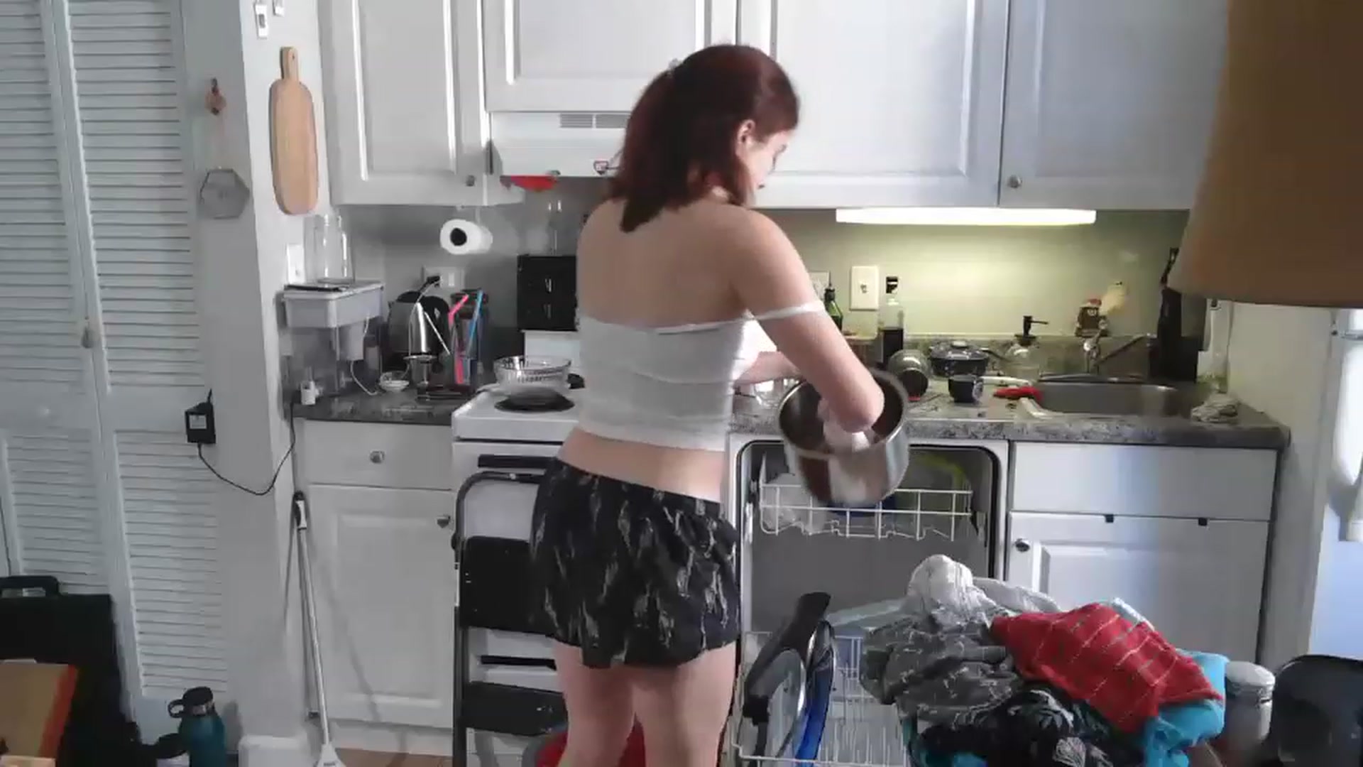 Gallery image thumbnail from AriaFields's myfreecams stream on, 04/20/2023, 16:09 image 16 of 20