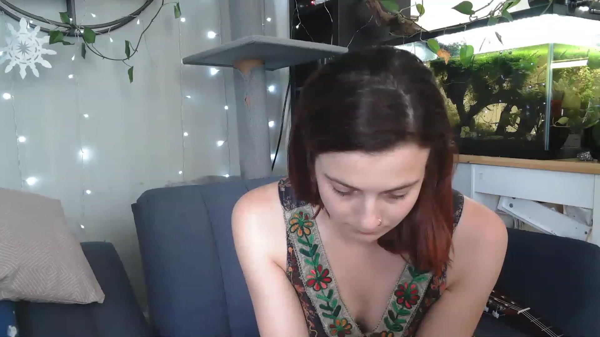 Gallery image thumbnail from AriaFields's myfreecams stream on, 04/21/2023, 18:32 image 8 of 20