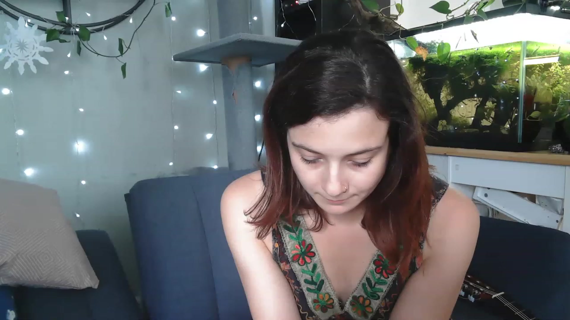 Gallery image thumbnail from AriaFields's myfreecams stream on, 04/21/2023, 18:32 image 6 of 20