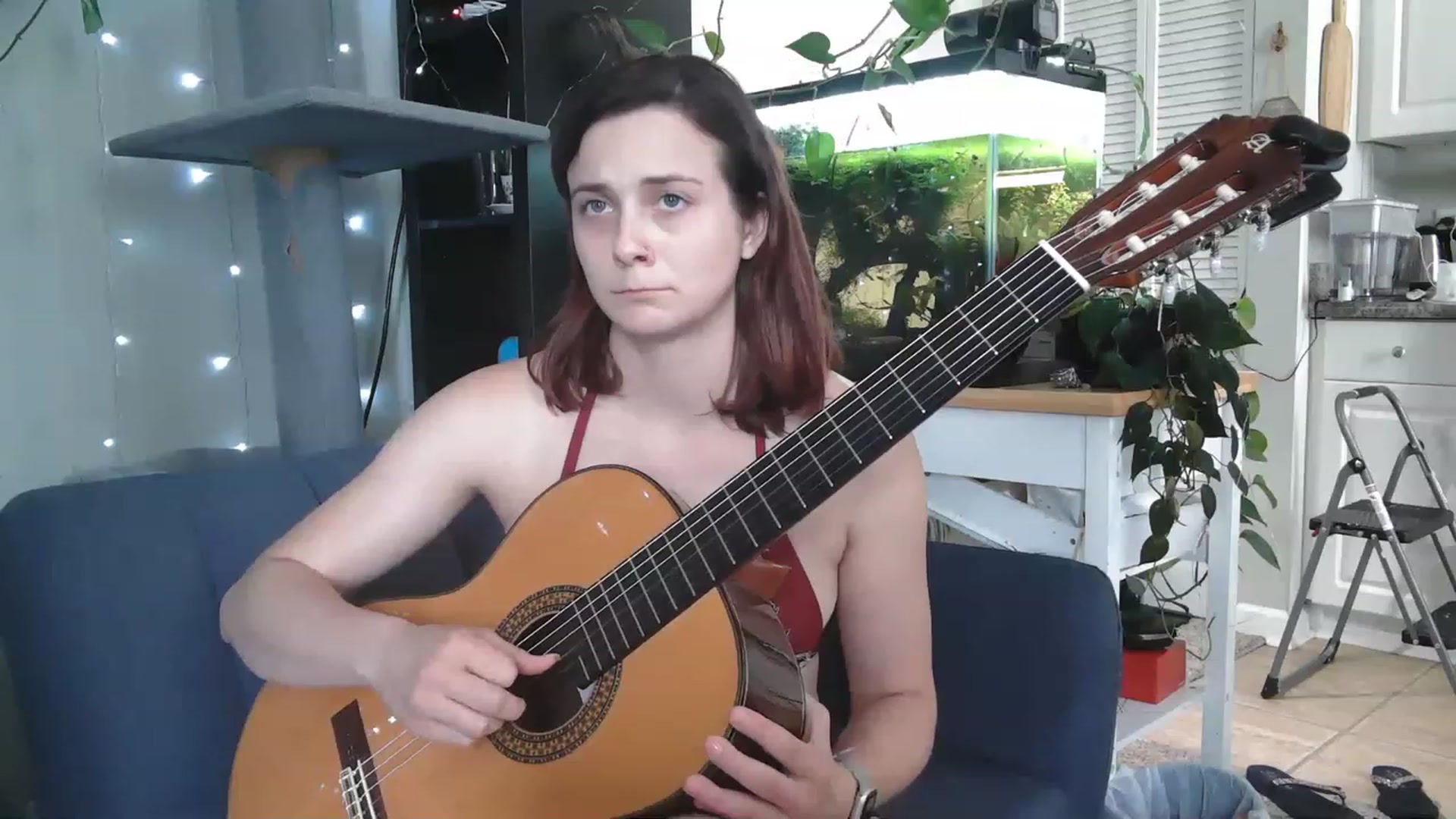 Gallery image thumbnail from AriaFields's myfreecams stream on, 04/21/2023, 18:32 image 12 of 20