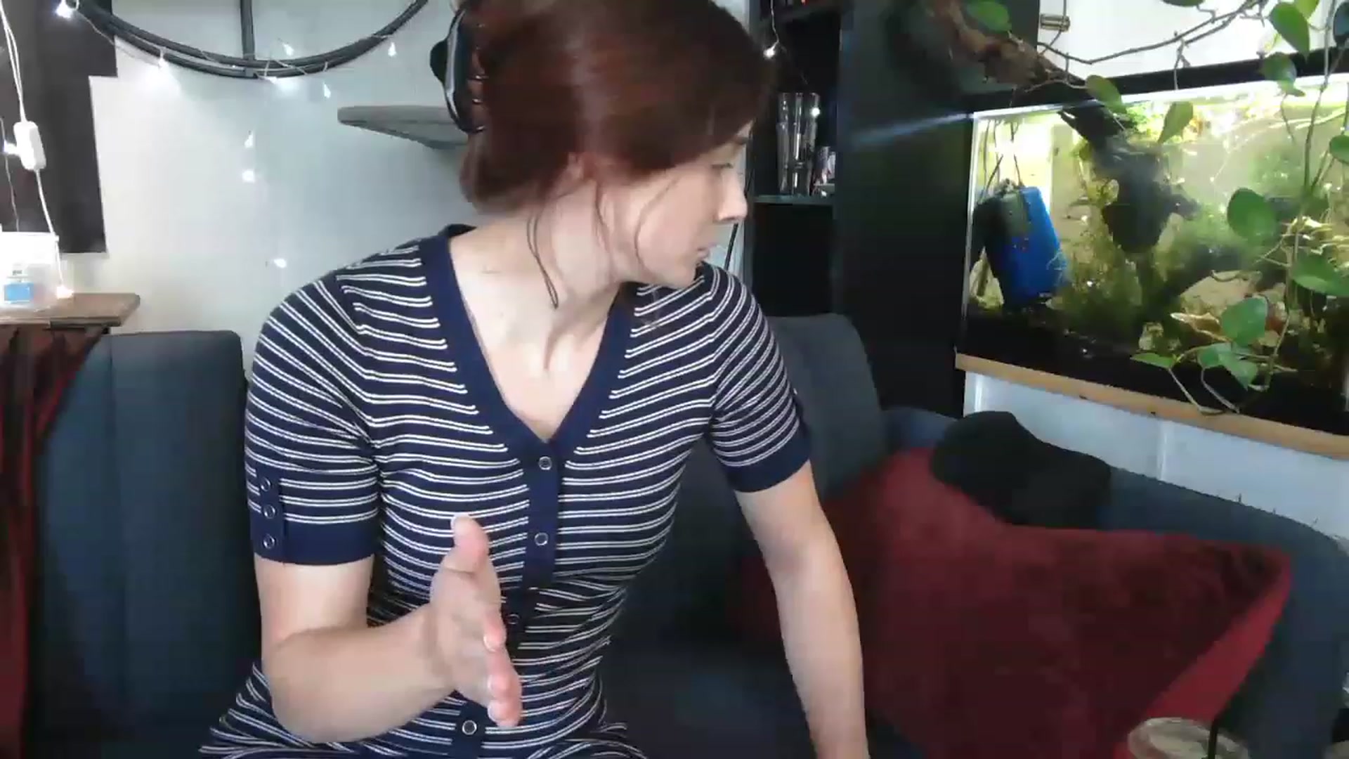 Gallery image thumbnail from AriaFields's myfreecams stream on, 06/13/2023, 20:00 image 6 of 20