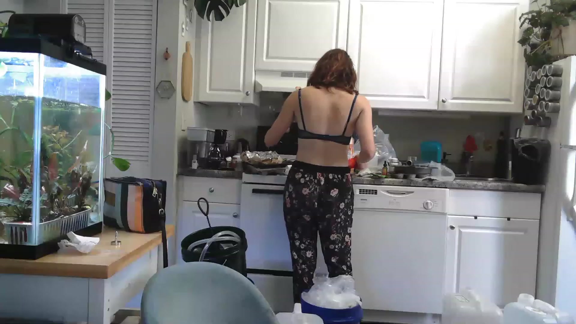 Gallery image thumbnail from AriaFields's myfreecams stream on, 06/19/2023, 16:22 image 9 of 20