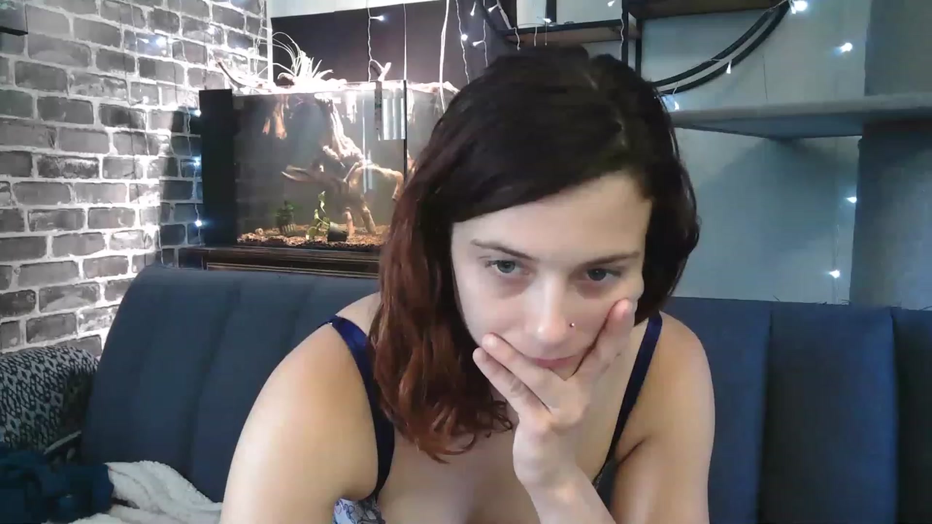Gallery image thumbnail from AriaFields's myfreecams stream on, 06/19/2023, 16:22 image 17 of 20